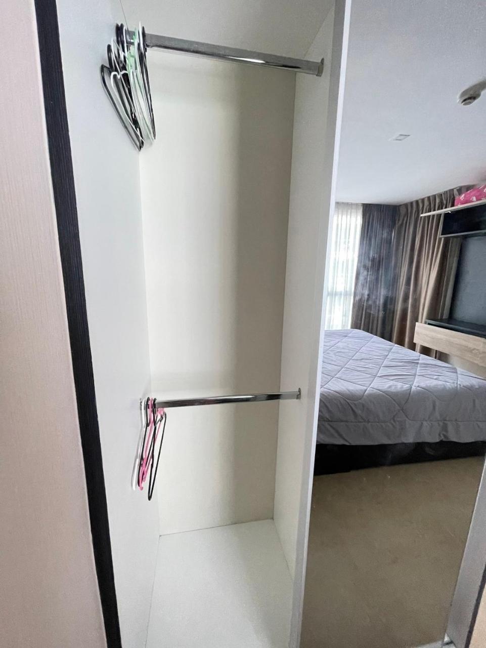 2 Bedrooms Near Pattaya Beach Екстер'єр фото