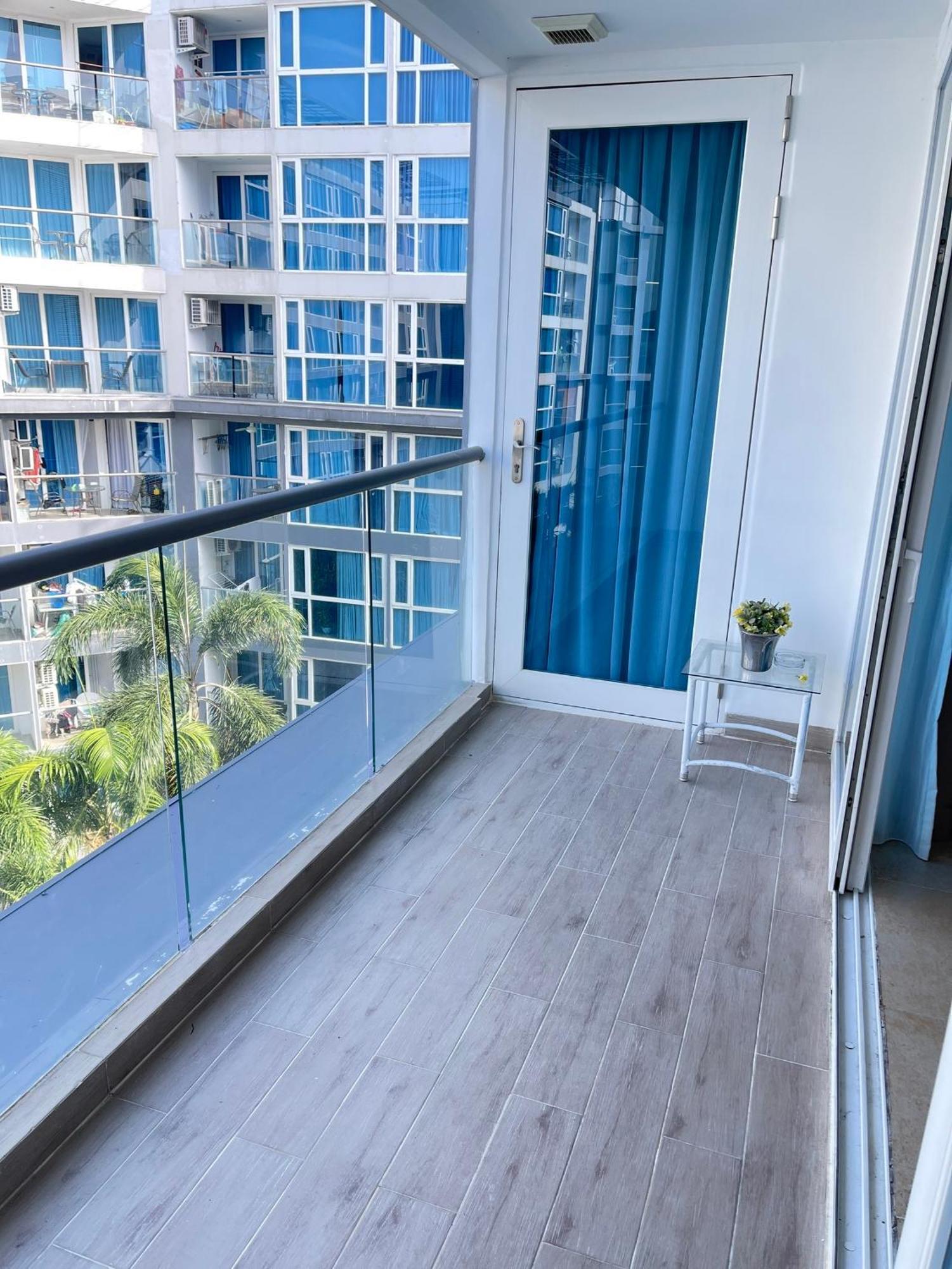 2 Bedrooms Near Pattaya Beach Екстер'єр фото